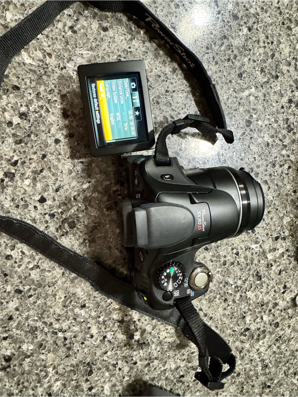 Canon Black PowerShot SX30 IS digital Camera with Articulating LCD